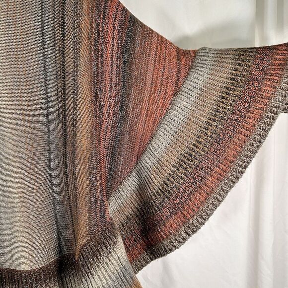 Rancho Estancia Poncho Blouse Women's Small XS Brown Silver Metallic Vneck - Picture 9 of 10